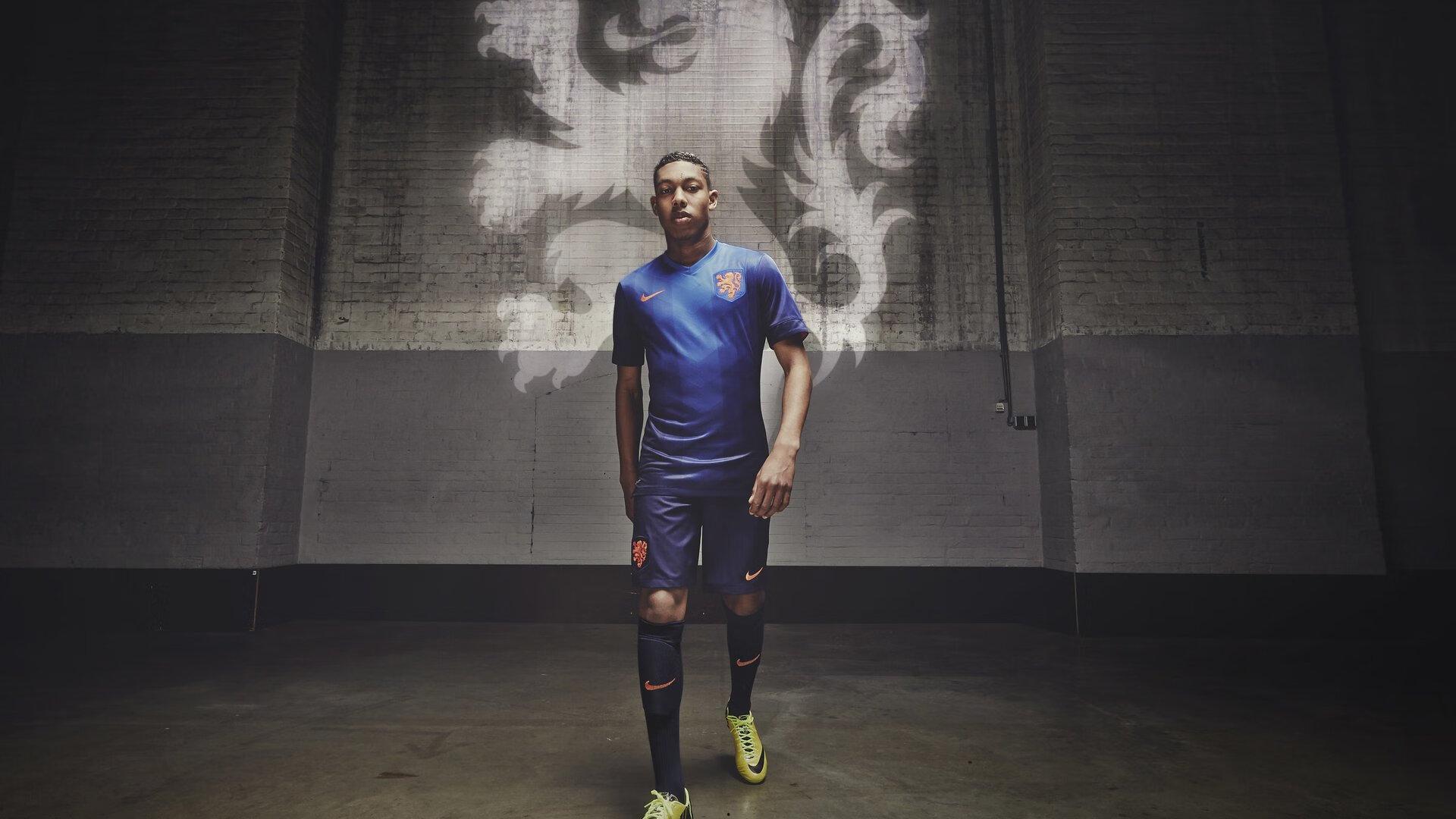 狼记，湖人队缺乏对篮筐保护成致命软肋